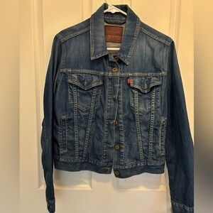 Levi’s denim jacket